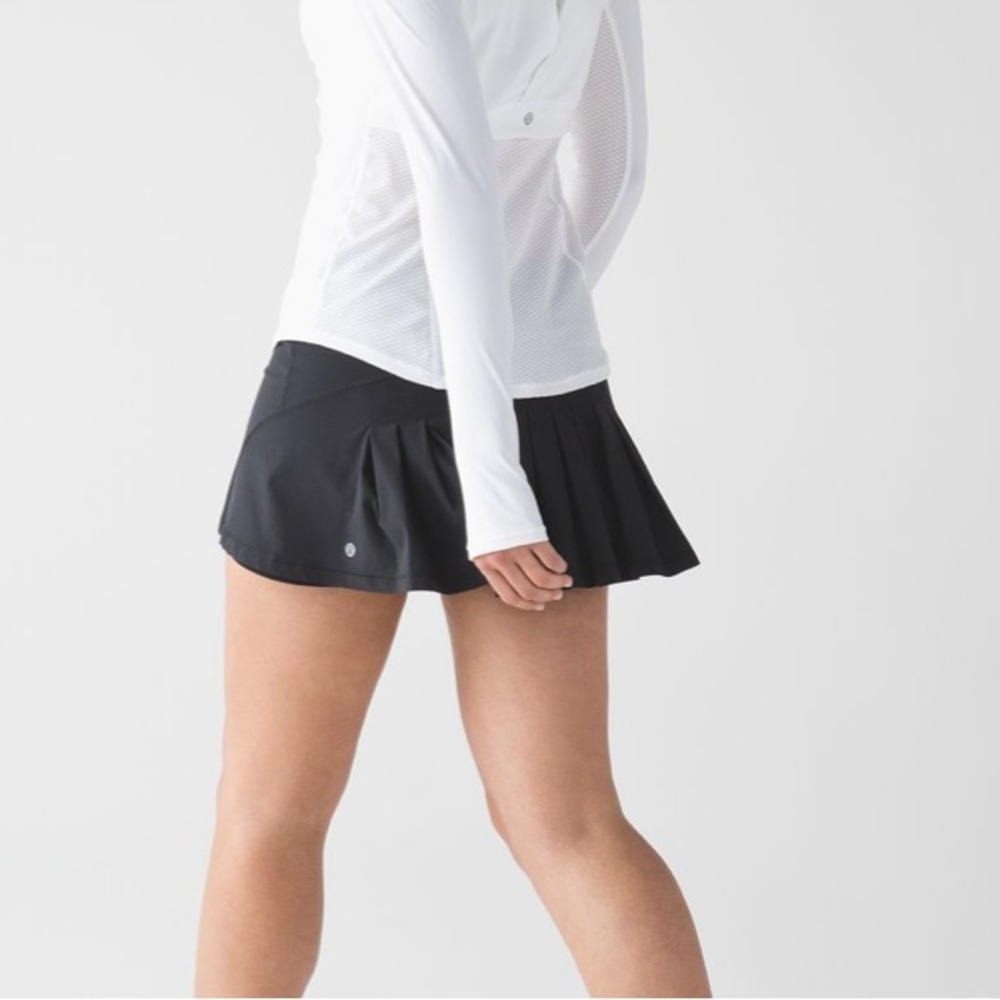 NWOT Lululemon Run Reflection Skirt Black